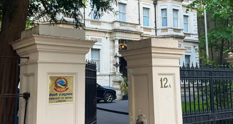 ‘वर्क परमिट’का नाममा बेलायतमा नेपालीलाई ठगी, सचेत रहन दूतावासको आग्रह