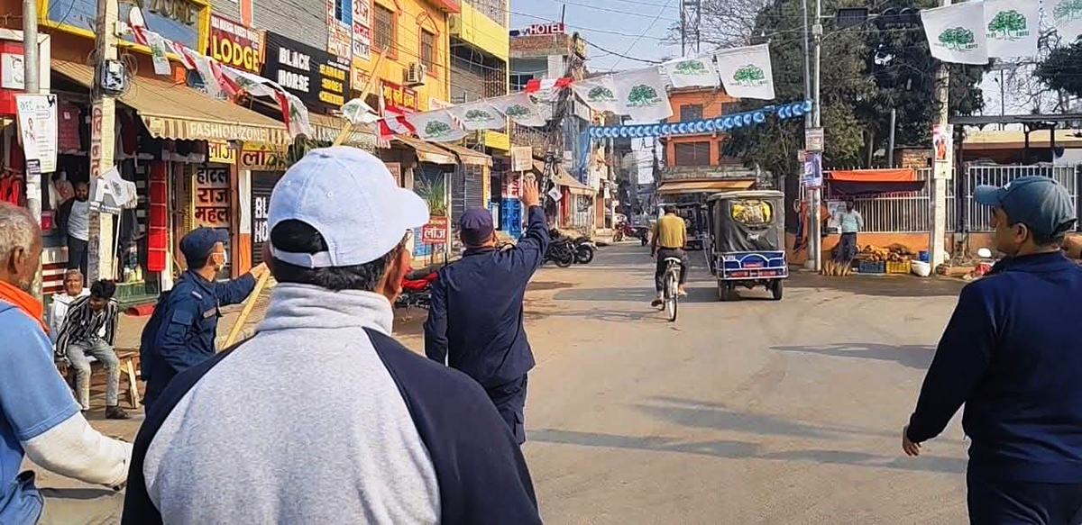 धनुषामा आचारसंहिता उल्लङ्घनका २० हजार प्रचार सामग्री हटाइए