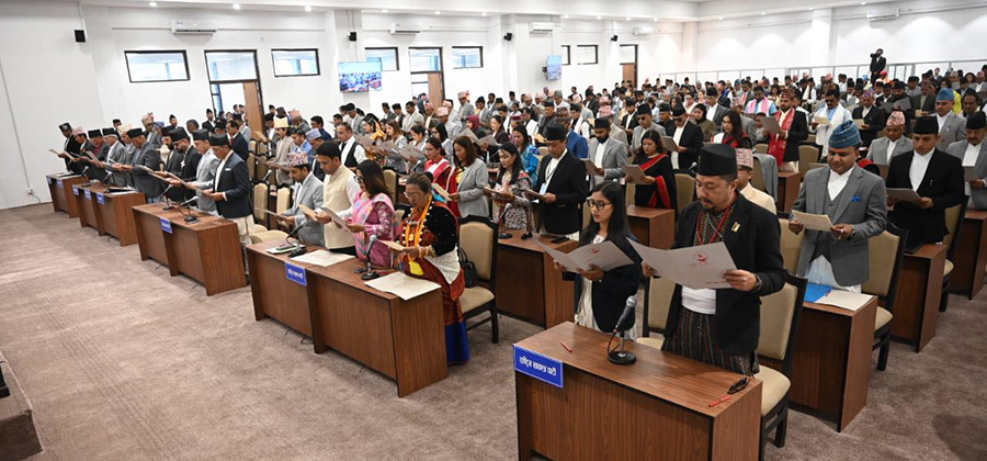 चैत १९ मा संसद अधिवेशन : पल्टिनियाँ आइसके, खाना छैन !