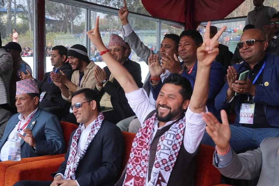 रविमाथि कानूनी प्रश्न : सपथ खान पाउँछन् ?