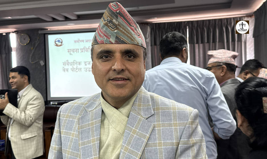 संवैधानिक इजलासलाई सर्वोच्च अदालतले केन्द्रमा राखेको छ