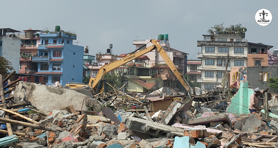 गैरीगाउँमा फेरि पुग्यो सरकारी डोजर, बाँकी रहेका संरचना भत्काउन सुरु