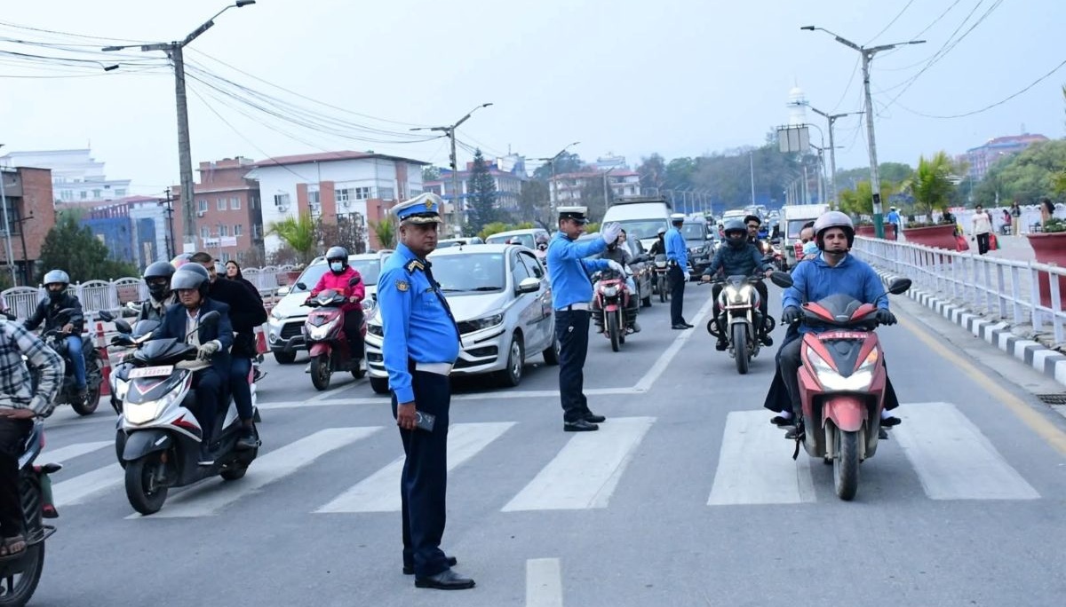 ट्राफिक प्रहरीको ‘सरप्राइज चेकिङ’ : २४ घण्टामा १ हजार ७१९ जना कारबाहीमा