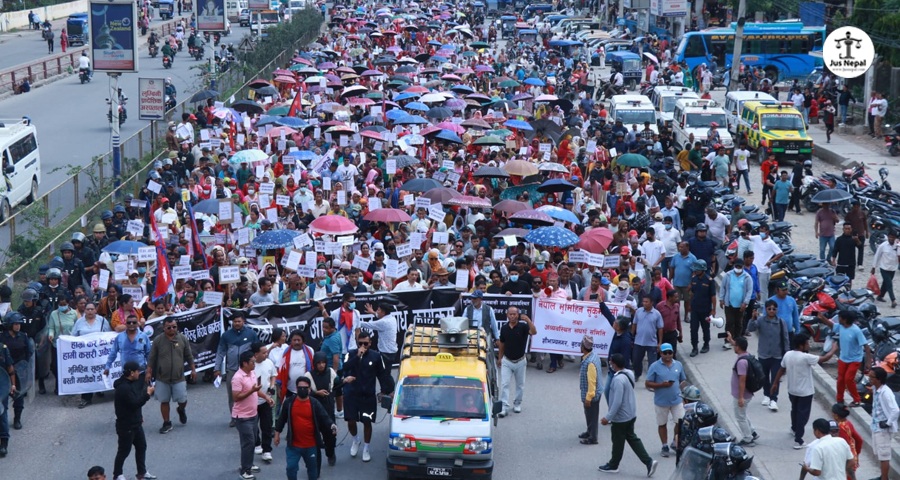 राज्यले डोजर आतंक मच्चाएको भन्दै बुटवलमा विरोध प्रदर्शन (फोटो फिचर)