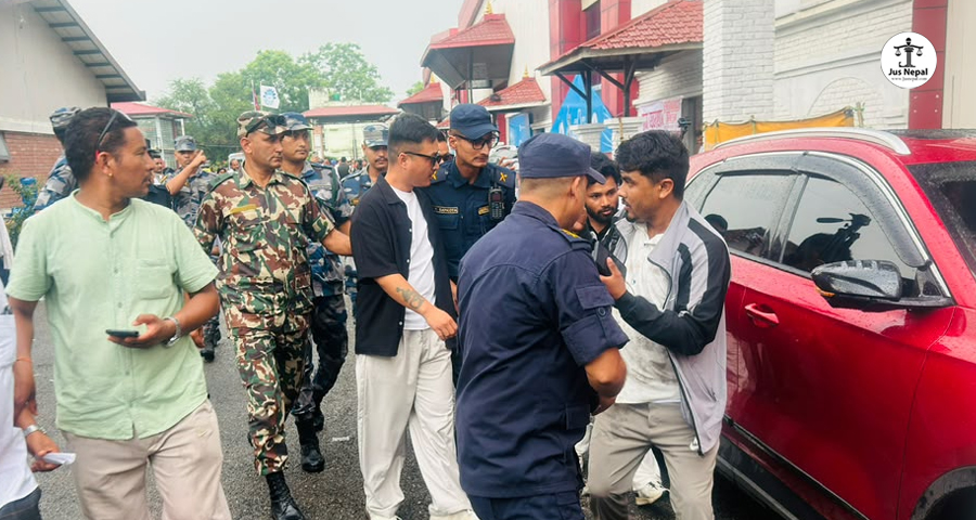 गृहमन्त्री मगाएकाे अमलेटमा माछाको काँडा भेटिएपछि होटल सञ्चालकमाथि केरकार
