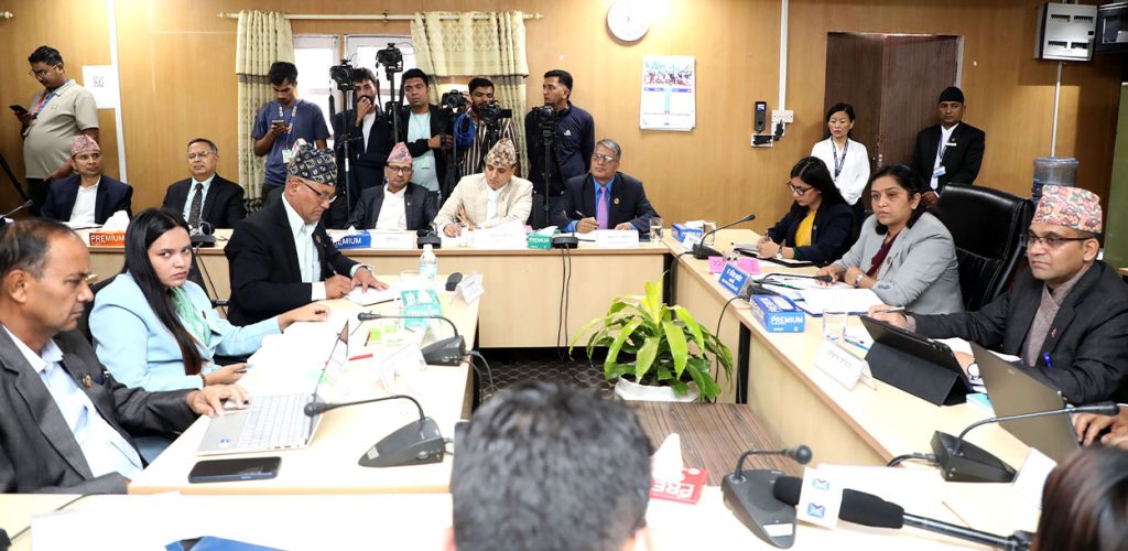 तीन अन्तर्राष्ट्रिय संस्थासँग स्पष्टीकरण माग्न सरकारलाई कानून समितिको निर्देशन